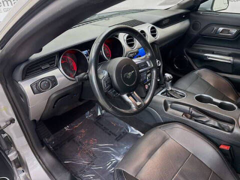 2020 Ford Mustang EcoBoost Premium