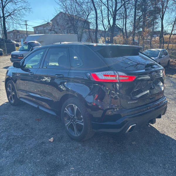 2019 Ford Edge ST