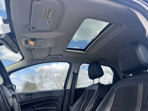 2020 Ford EcoSport SES