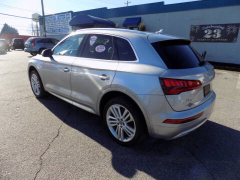2018 Audi Q5 2.0T quattro Premium Plus