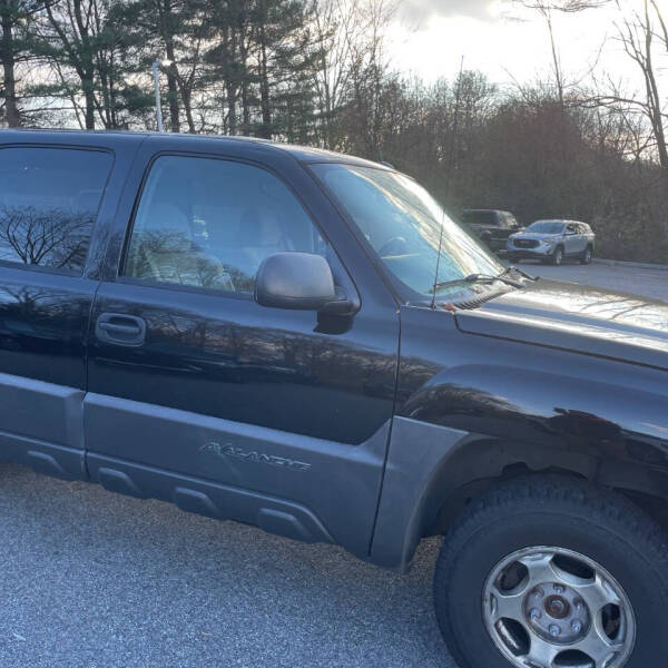 2005 Chevrolet Avalanche 1500 LS