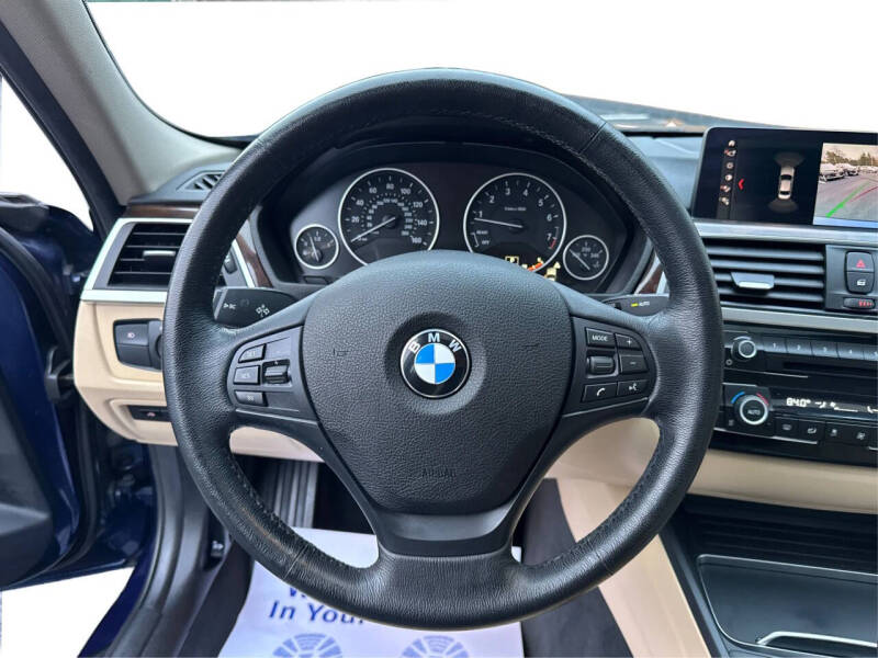 2018 BMW 3 Series 320i xDrive
