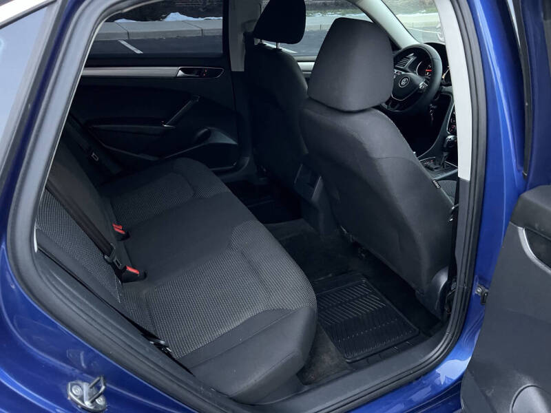 2017 Volkswagen Passat 1.8T S