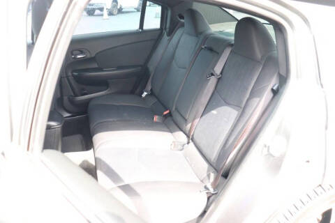 2013 Chrysler 200 Touring