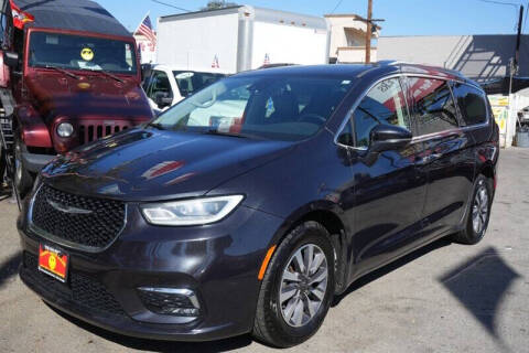 2021 Chrysler Pacifica Touring L