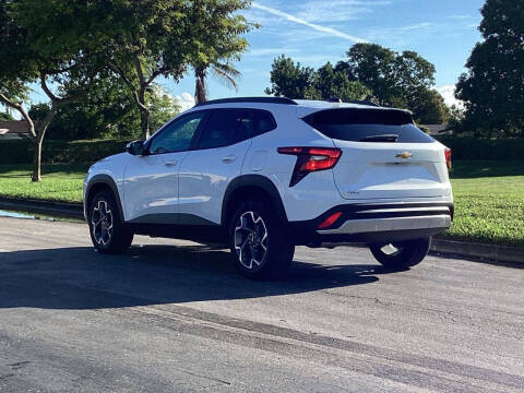 2025 Chevrolet Trax LT