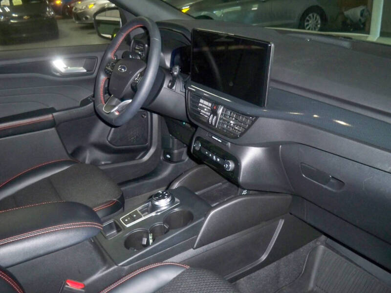 2024 Ford Escape ST-Line Select