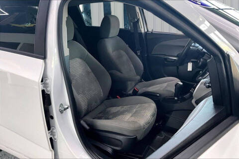 2017 Chevrolet Sonic LT Auto Fleet