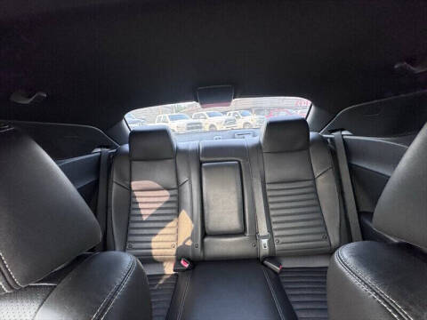 2013 Dodge Challenger SXT