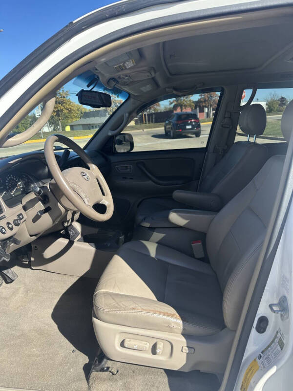2007 Toyota Sequoia SR5