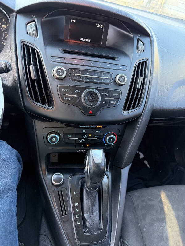 2016 Ford Focus SE