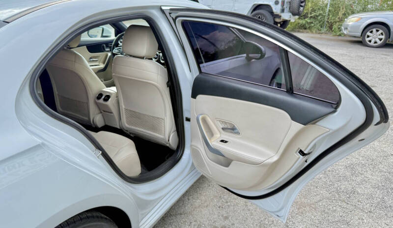 2020 Mercedes-Benz A-Class A 220