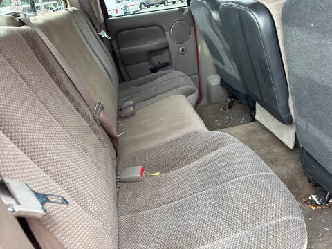 2004 Dodge Ram 1500 SLT