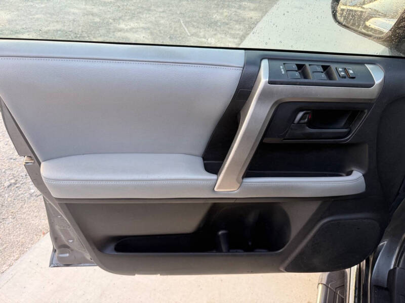 2012 Toyota 4Runner SR5