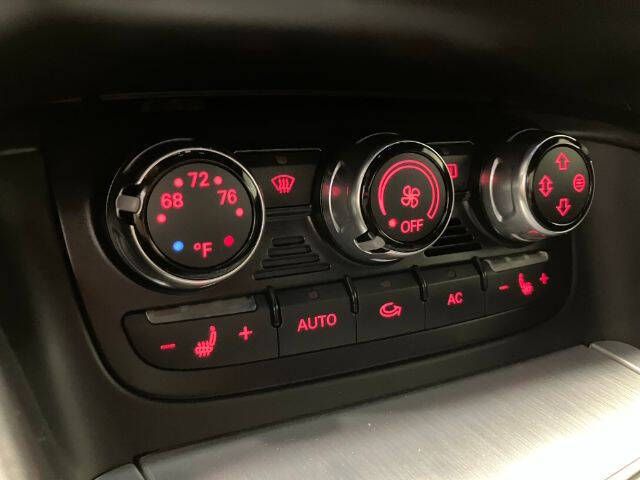 2010 Audi TTS 2.0T quattro Prestige