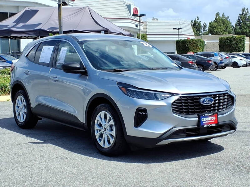 2023 Ford Escape Hybrid Active