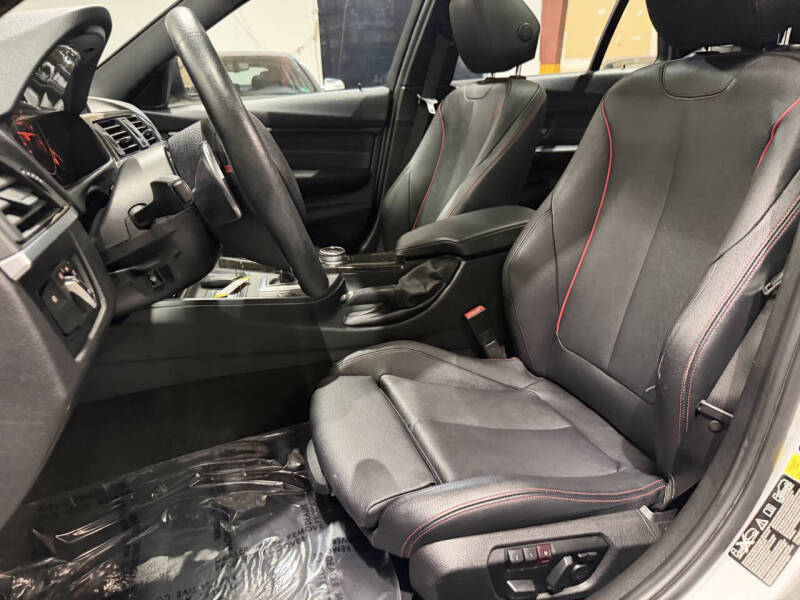 2014 BMW 3 Series 328i xDrive