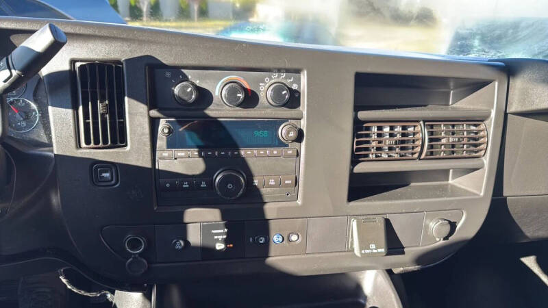 2019 Chevrolet Express 2500