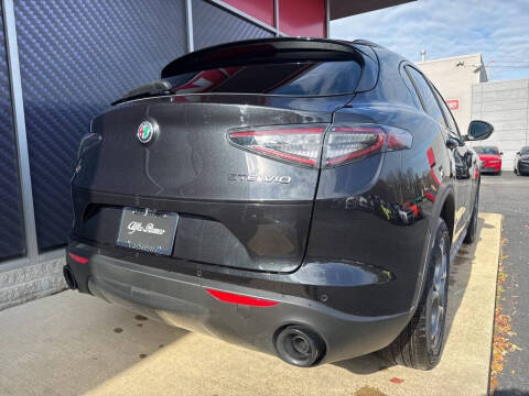2025 Alfa Romeo Stelvio