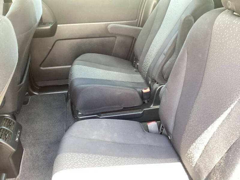 2012 Mazda MAZDA5 Touring