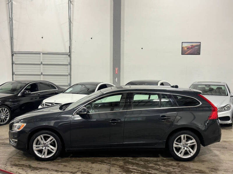 2015 Volvo V60 T5 Drive-E Platinum