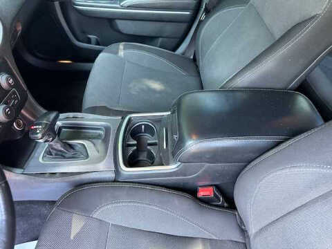 2015 Dodge Charger SE