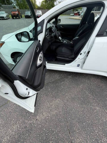 2023 Nissan LEAF S