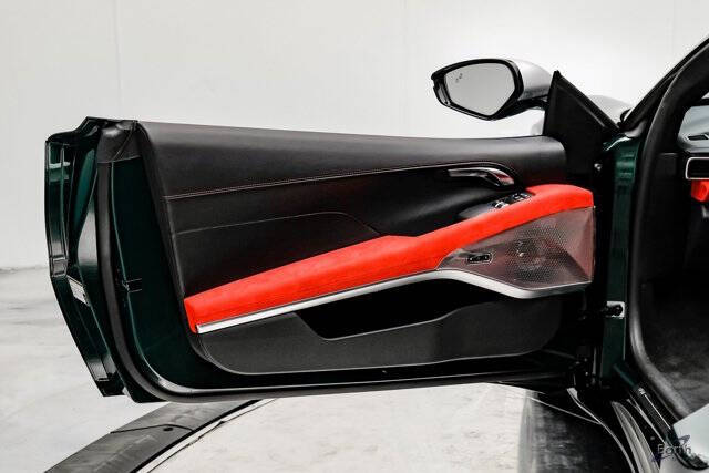 2026 Lotus Emira V6 SE