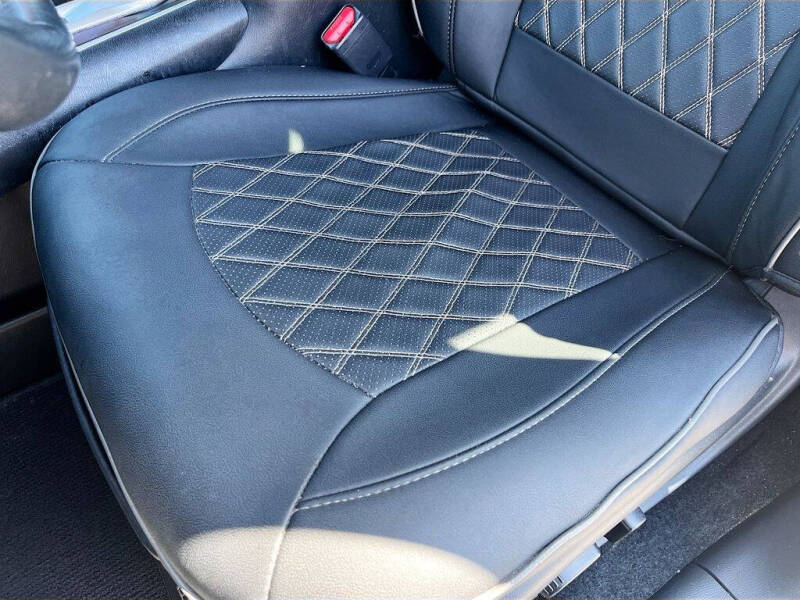 2017 Nissan Pathfinder SV