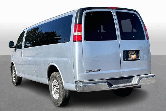 2016 Chevrolet Express LT 3500