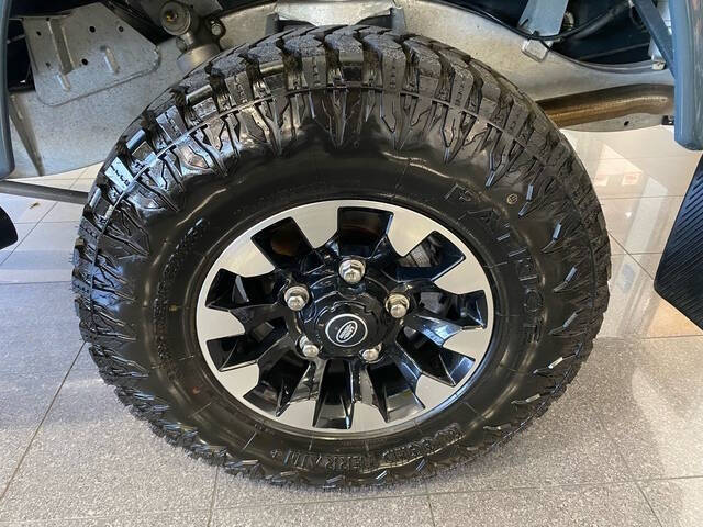 1997 Land Rover Defender 25