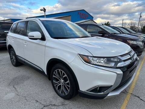 2017 Mitsubishi Outlander for sale at AutoMax Used Cars of Toledo in Oregon OH