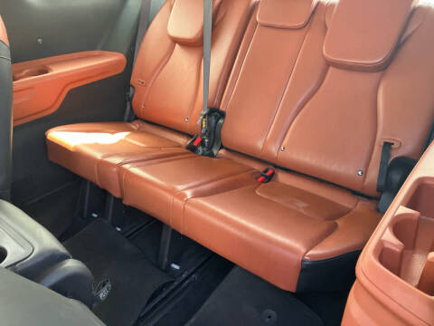 2023 Kia Carnival SX