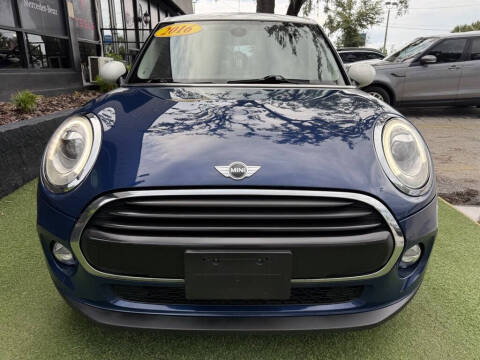 2016 MINI Hardtop 4 Door Cooper