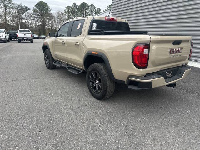 2024 GMC Canyon Elevation