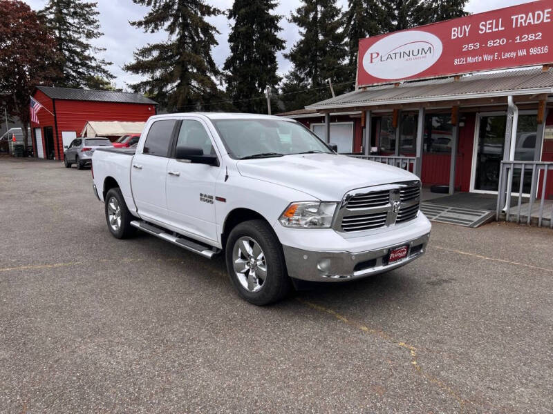 2015 RAM 1500 SLT