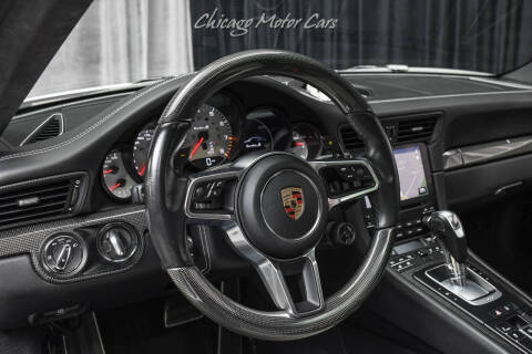 2017 Porsche 911 Turbo S