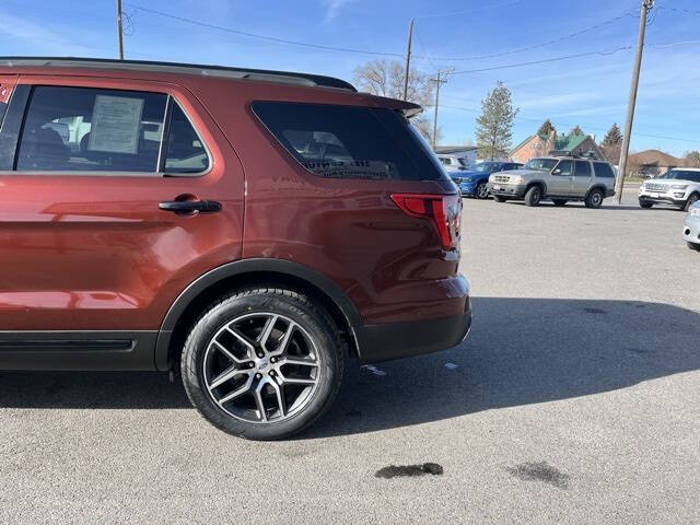 2016 Ford Explorer Sport