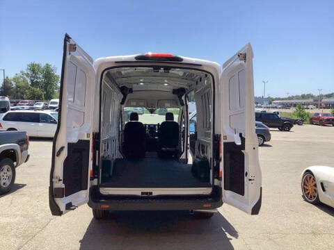 2025 Ford Transit 250