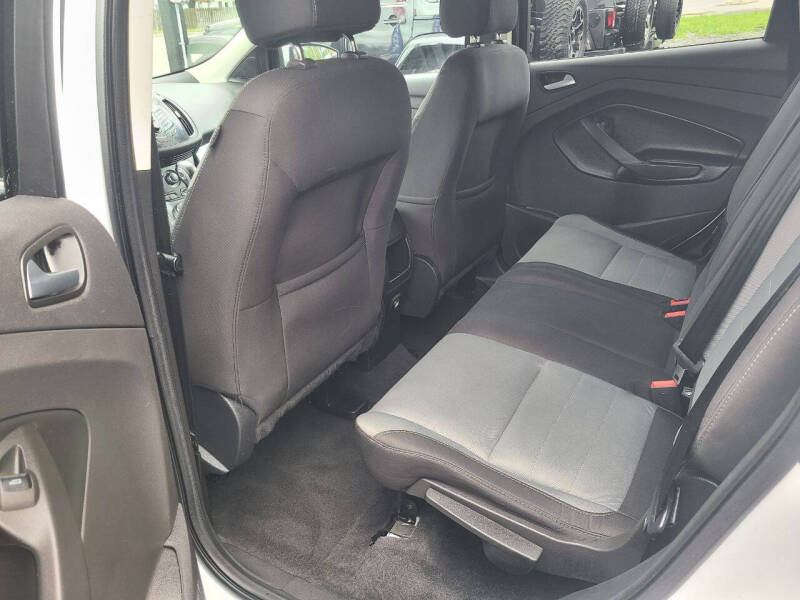 2015 Ford Escape SE