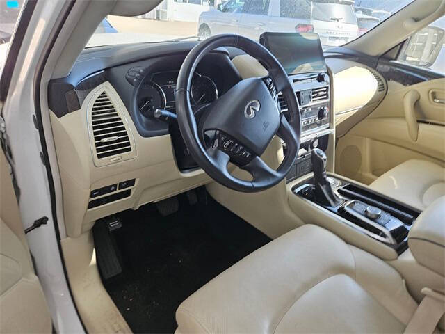 2023 Infiniti QX80 Luxe