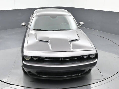 2017 Dodge Challenger SXT