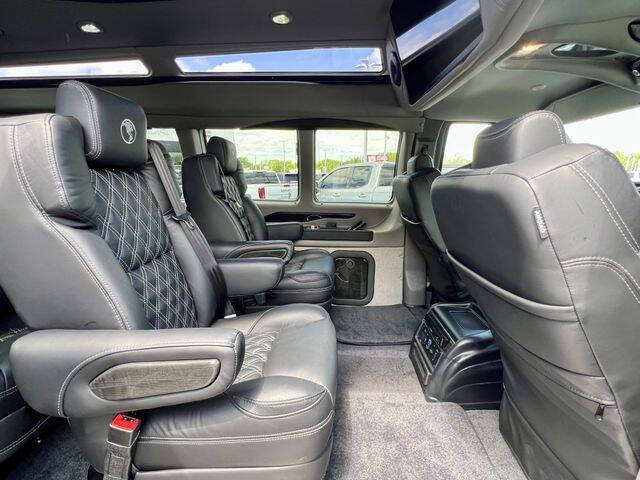 2026 GMC Savana 2500
