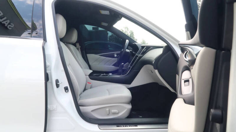 2024 Infiniti Q50 Sensory