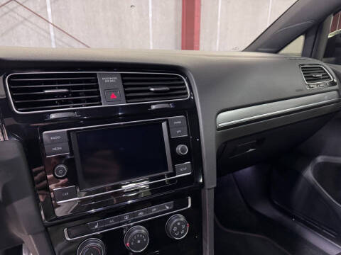 2019 Volkswagen Golf GTI Rabbit Edition