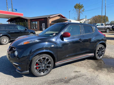 2014 Nissan JUKE for sale at Modern Automotive in Spartanburg SC