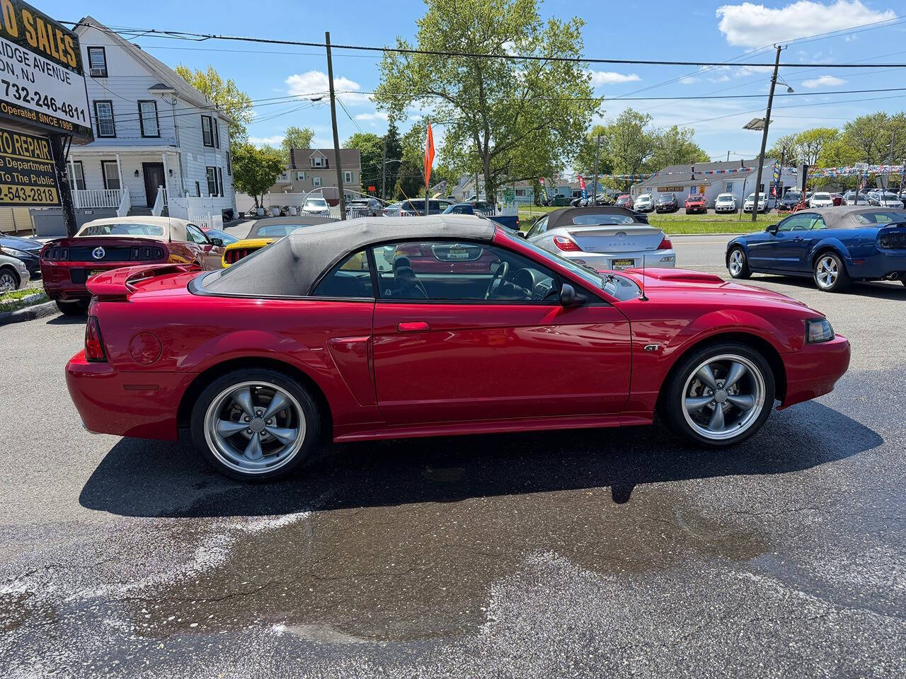 2001 Ford Mustang 36