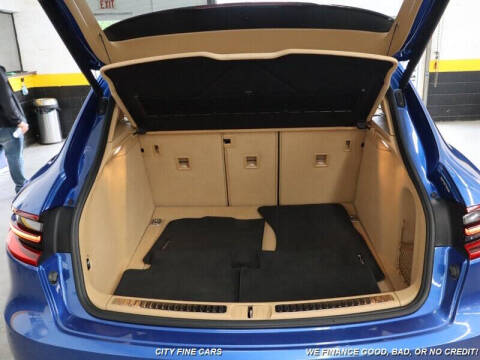 2016 Porsche Macan S