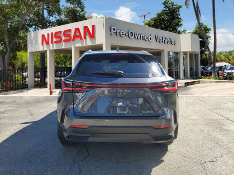 2025 Lexus NX 250 Premium