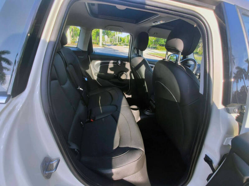 2023 MINI Hardtop 4 Door Cooper
